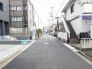 閑静な住宅地で、小さなお子様がいるご家族にも安心。
