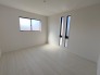 今からここを誰のお部屋にしようか、そんな洋室。
