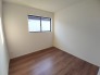 8号棟 子供部屋には丁度良い洋室。
 2026/02/27m