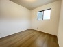 子供部屋には丁度良い洋室。
