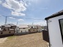 あたりには住宅を中心とした建物が広がります。
