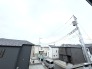 あたり一帯に住宅が広がる立地、住宅地ならではのロケーション。
