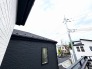 あたりには住宅を中心とした建物が広がります。
