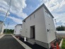 2号棟 青い空と雲が広がる、穏やかな街並みに佇む住まい 2026/05/04m