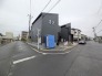 1号棟 風通し・日当たりに優れる角地。開放感をお楽しみください。
