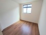 1号棟 子供部屋には丁度良い洋室。サイズは５.２５帖。

