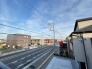 2号棟 前面の住まいとの距離感があるから、圧迫感を感じません。
