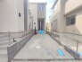 E号棟 マイカースペースを１台分確保。現地で車幅と共にご確認ください。

 2026/06/12m