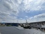 低層住居専用地域ならではのベランダの光景。辺りには高い建物がありません。
