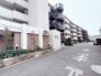 こちらのマンションは、全６２戸のコミュニティです。
