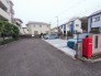 駐車場空き状況要確認。