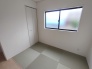 1号棟 ＬＤＫ＋隣接和室、開放すれば計約19帖。おもてなしスペースにもどうぞ。
 2026/06/05m