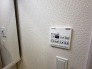 空気もこもらず、いつもクリーンな浴室乾燥機付。
