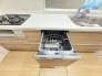 環境にも手にも優しい、食器洗乾燥機付のキッチン。
