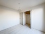 今からここを誰のお部屋にしようか、そんな洋室。
