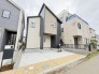 1号棟 幅員こそやや狭くても、その分交通量が少なくて安心。
