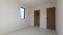 1号棟 今からここを誰のお部屋にしようか、そんな洋室。
