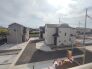 あたり一帯に住宅が広がる立地、住宅地ならではのロケーション。
