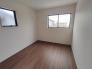 2号棟 子供部屋には丁度良い洋室。
 2026/07/03m