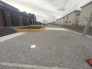 広々とした南庭は、太陽の下のリビングかもしれません。
