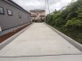 ゆったり駐車スペース、2台可。
