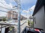 2号棟 前面の住まいとの距離感があるから、圧迫感を感じません。
 2026/08/09m