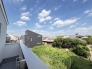ゆったりとした緑地の多い立地ならでは！緑に包まれた環境です。
