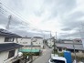 1号棟 住宅街の中の一戸建て、あたりはほとんど住宅です。
 2026/06/21m