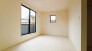 1号棟 子供部屋には丁度良い洋室。
 2026/08/01m