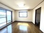 主寝室は洋室８帖、大き目ののWICつきです