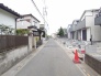 D号棟 幅員こそやや狭くても、その分交通量が少なくて安心。
 2026/08/11m