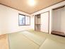 畳の香りが漂うような落ち着いた空間は心からリラックスできる穏やかなひとときをもたらしてくれます