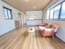 温もりある木目が広がる空間に、心地よい安らぎを感じる穏やかなひとときを紡ぐ場所。
