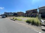 1号地 青空が心地よく広がる開放的なロケーションに佇み、のびやかな時間が流れる穏やかな住環境です。
