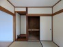 和室の収納は、やっぱり押入れがしっくりきます。

