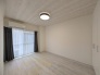 たっぷりの陽光に包まれる明るい住まいが、ここにあります。
