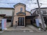 閑静な住宅地で、小さなお子様がいるご家族にも安心。
