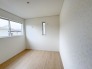 子供部屋には丁度良い洋室。サイズは５帖。
