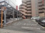 敷地内にしっかりと確保された駐車場。日々の暮らしを支える、整った環境が日々の利便性を高めます。
