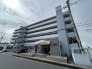最寄り駅まで徒歩3分の近さ。 忙しい朝が助かる立地、 暮らしにゆとりが生まれます。
