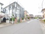 閑静な住宅地で、小さなお子様がいるご家族にも安心。
