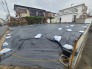 広々とした土地で、新しい暮らしの計画が始まります。