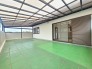 内と外が緩やかにつながり、暮らしの幅を広げてくれる開放的な空間が日常にゆとりをもたらします。