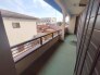 南向きバルコニーでお洗濯ものはいつもカラッと乾きます。
