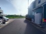 駐車が苦手な方にも嬉しい、前面６ｍ道路に面した住まい。
