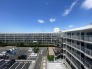 最上階ならではの開放感が広がり、見上げる空が日常を心地よく彩ります。視界を遮るものがない伸びやかな眺望が、暮らしに穏やかなゆとりと広がりをもたらしてくれる住まいです
