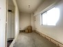 子供部屋には丁度良い洋室。サイズは5.6帖。
