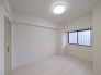 子供部屋には丁度良い洋室。サイズは5.2帖。
