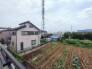閑静な住宅地で、小さなお子様がいるご家族にも安心。
