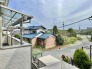 低層住居専用地域ならではのベランダの光景。辺りには高い建物がありません。
